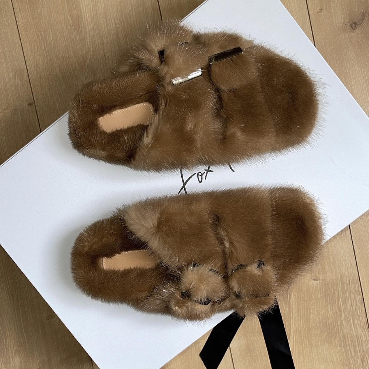 Mink sale fur sandals